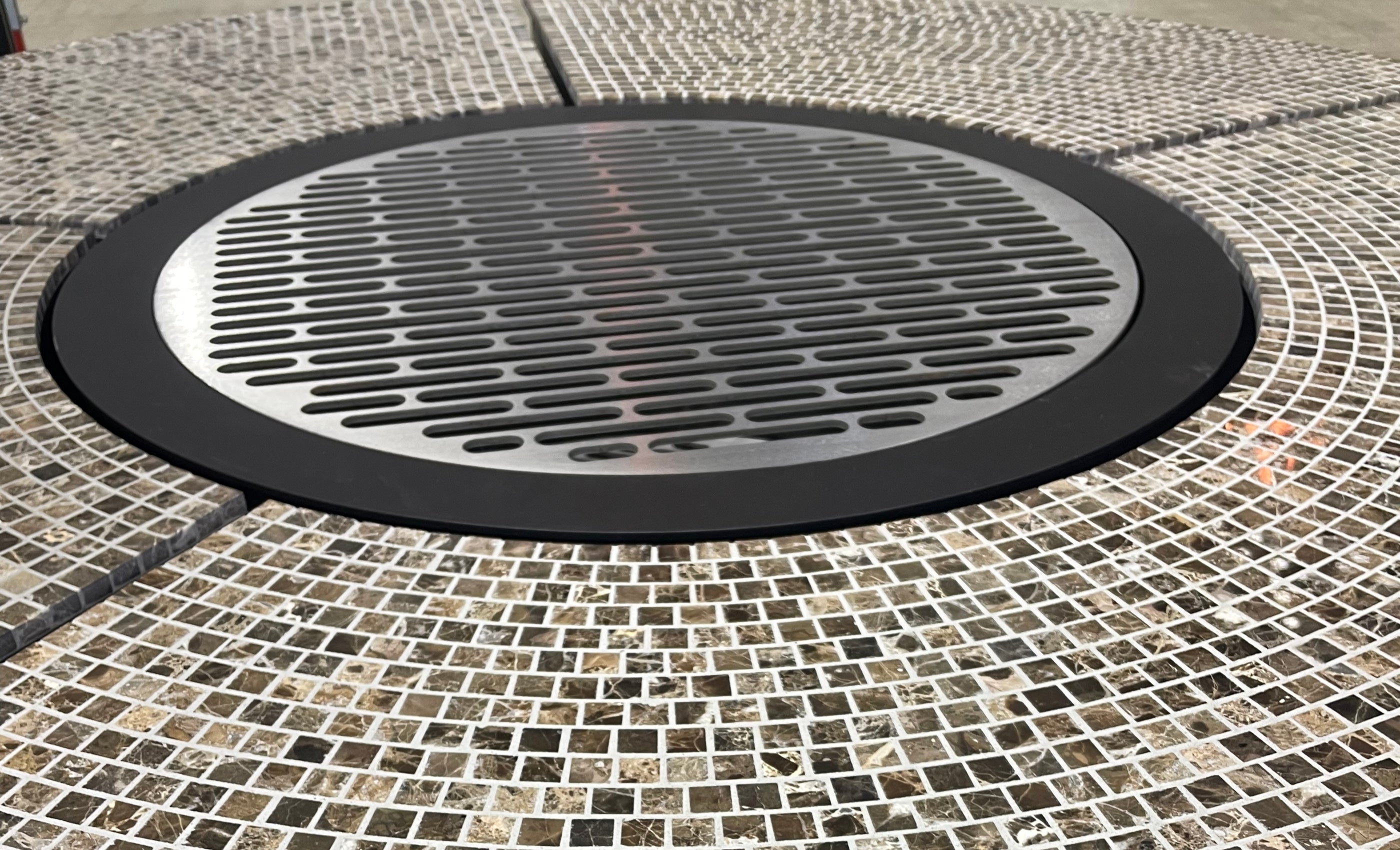 タイルテーブル